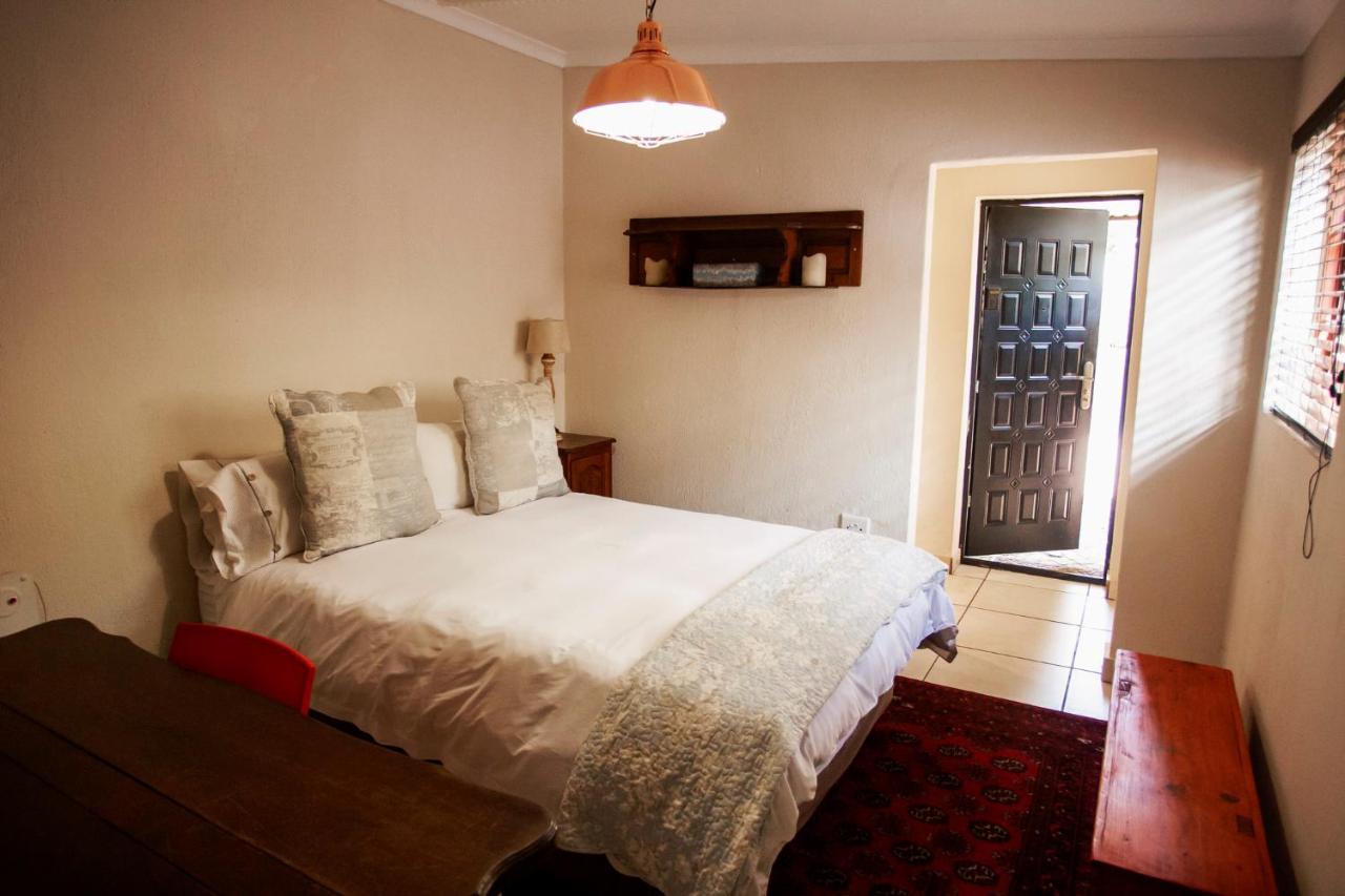 Town And Country Mpumalanga Hotel Миделбург Екстериор снимка