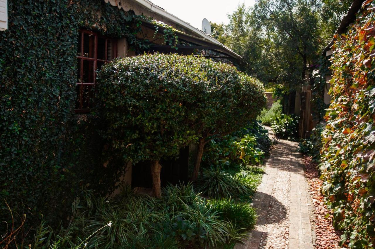 Town And Country Mpumalanga Hotel Миделбург Екстериор снимка